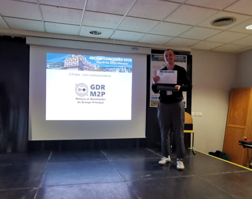 Oral communication award for Cyril Theulier!